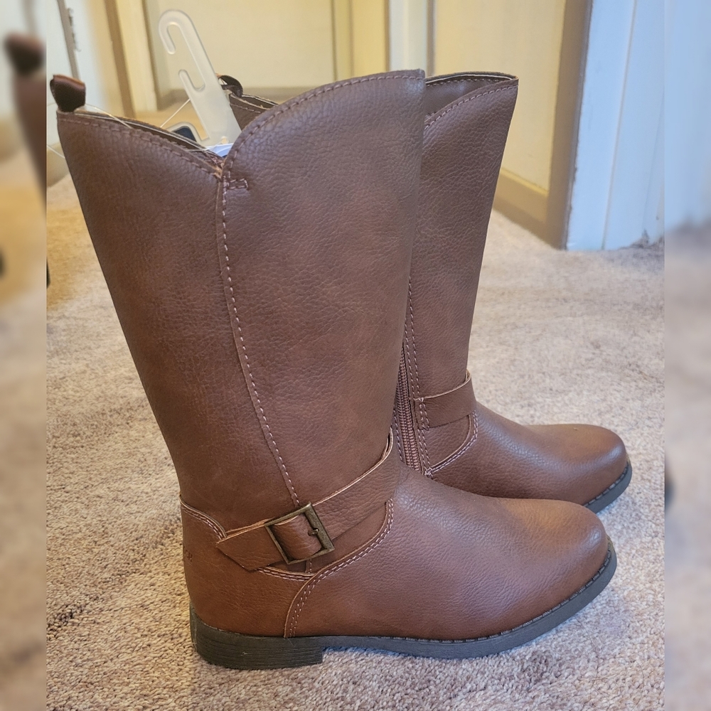 Brand New Brown Boots